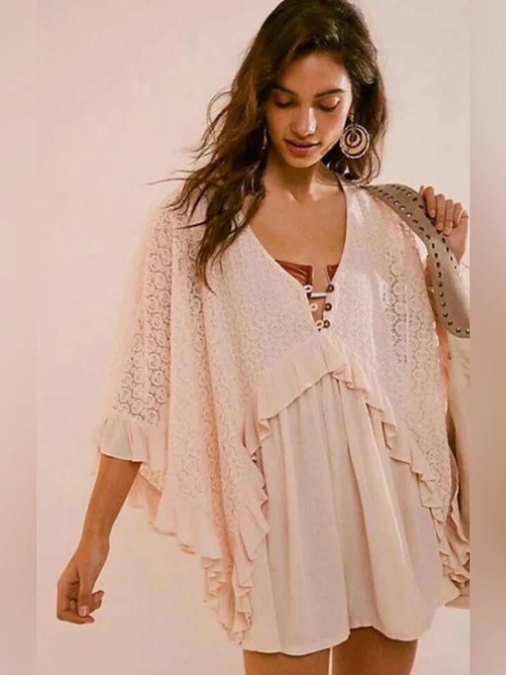New FREE PEOPLE As You Are Lace Crochet Flutter Sleeve Keyhole Romper S